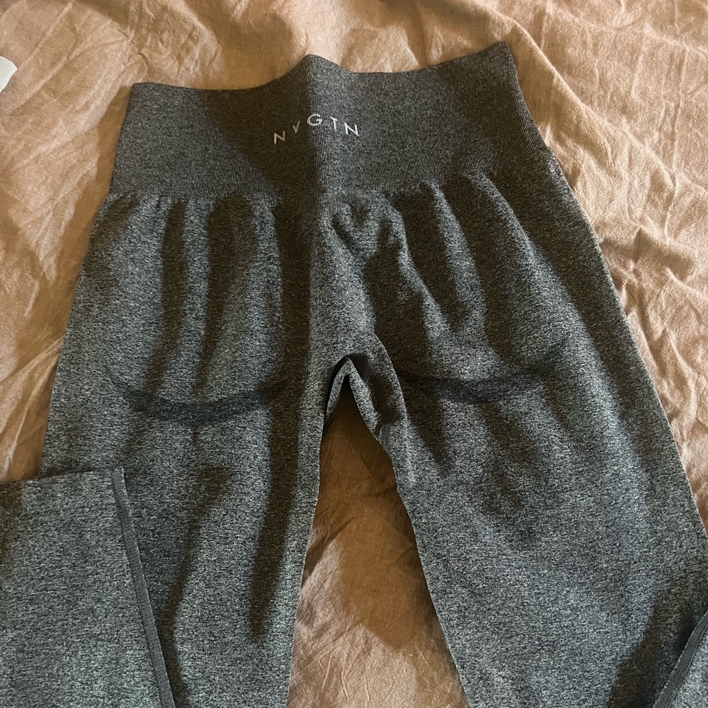 Ngvtn dark gray